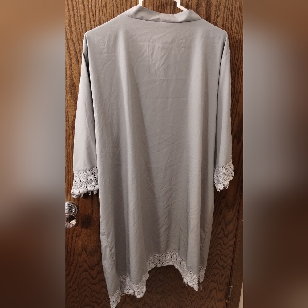 S.S. Weddings Lightweight Gray Robe - Picture 2 of 8